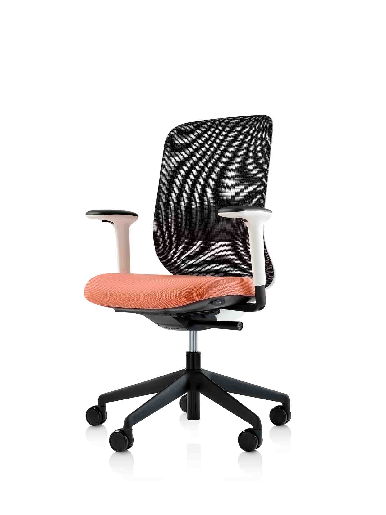 1684767700orangebox0065 M