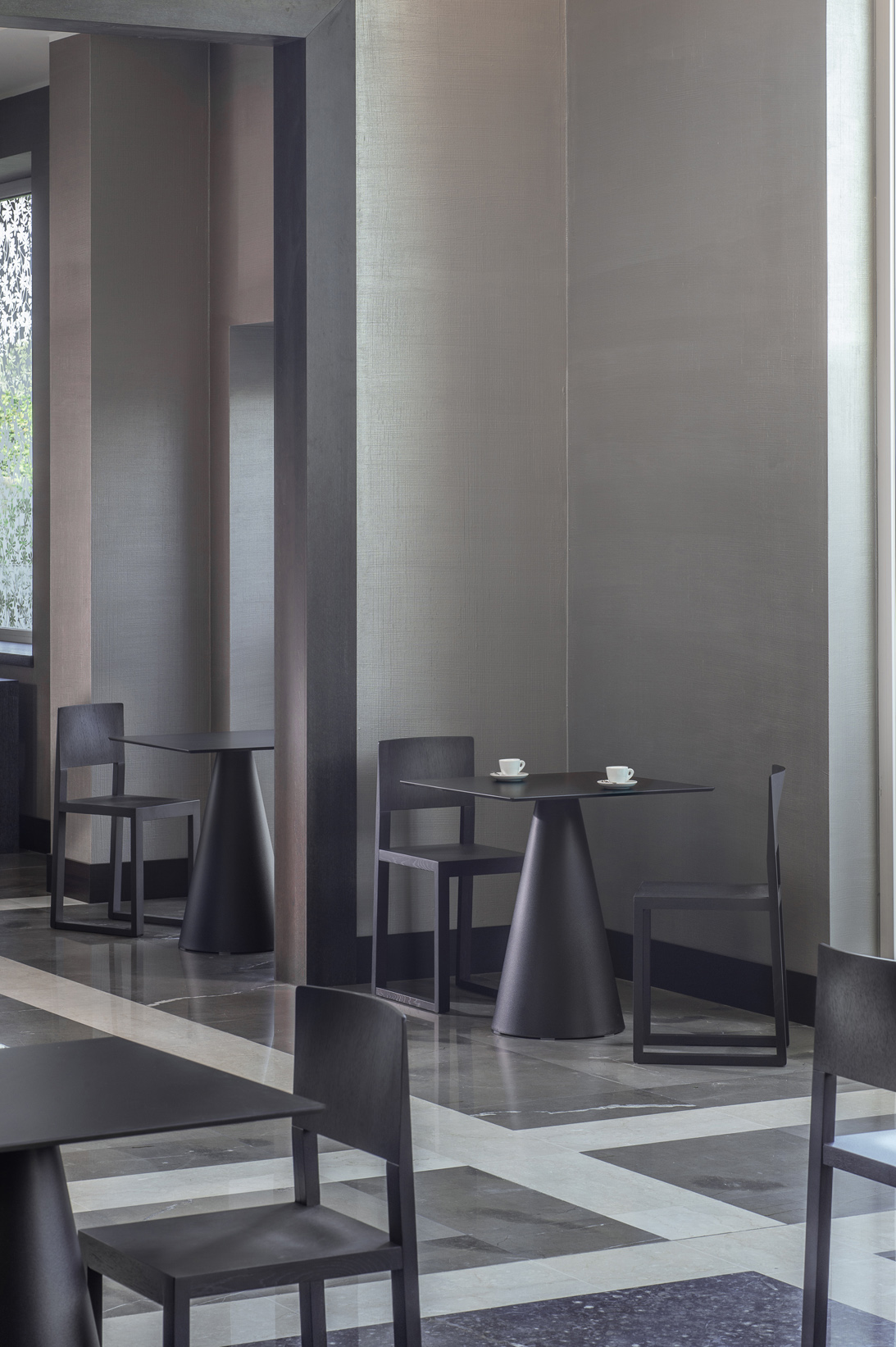 BRERA 380 W+IKON 865 NE low