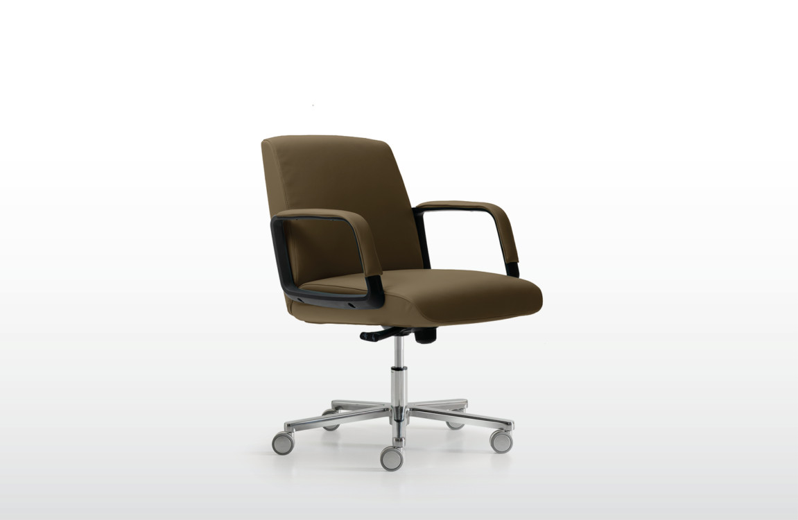 CHARLES GALLERY 6 1151x750