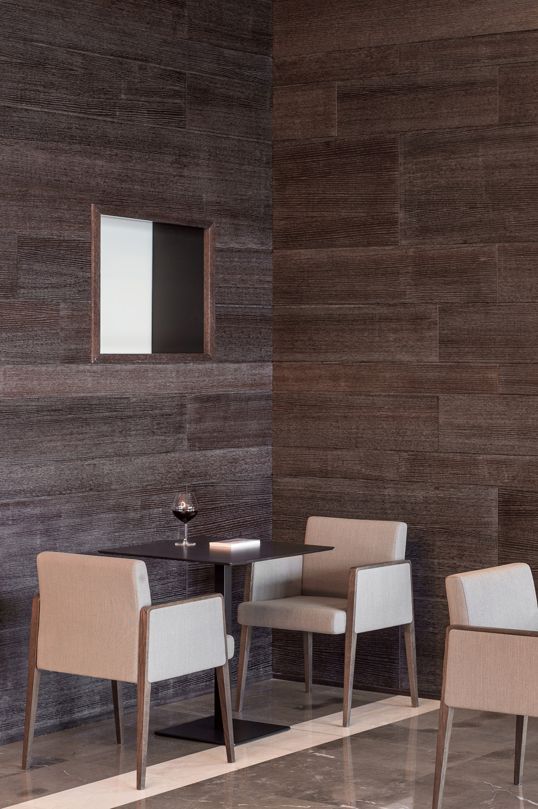 JIL 525 W+G64+INOX 4402 NE low