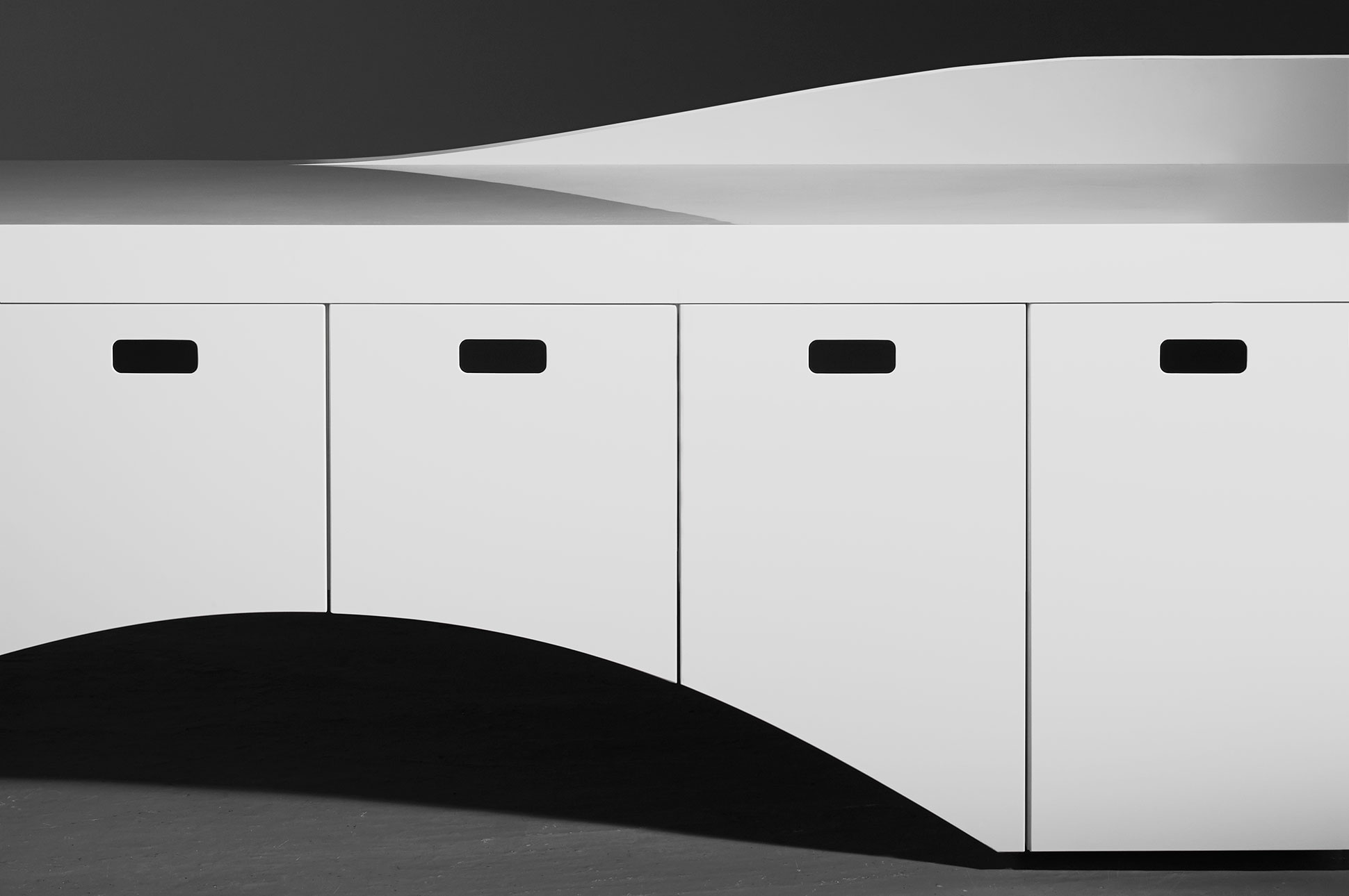Kin Reception Desk in Solid Surface detail