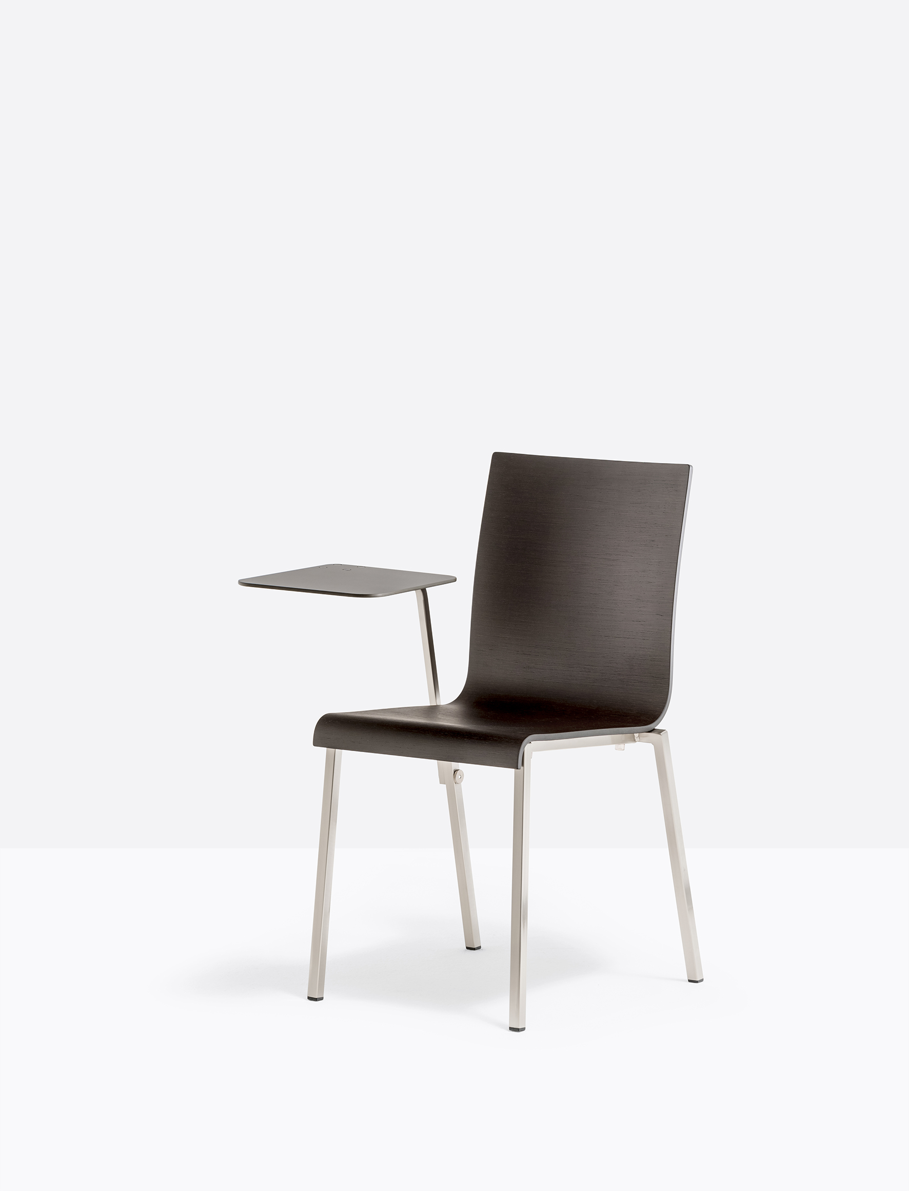 Kuadra 1329 W ST low