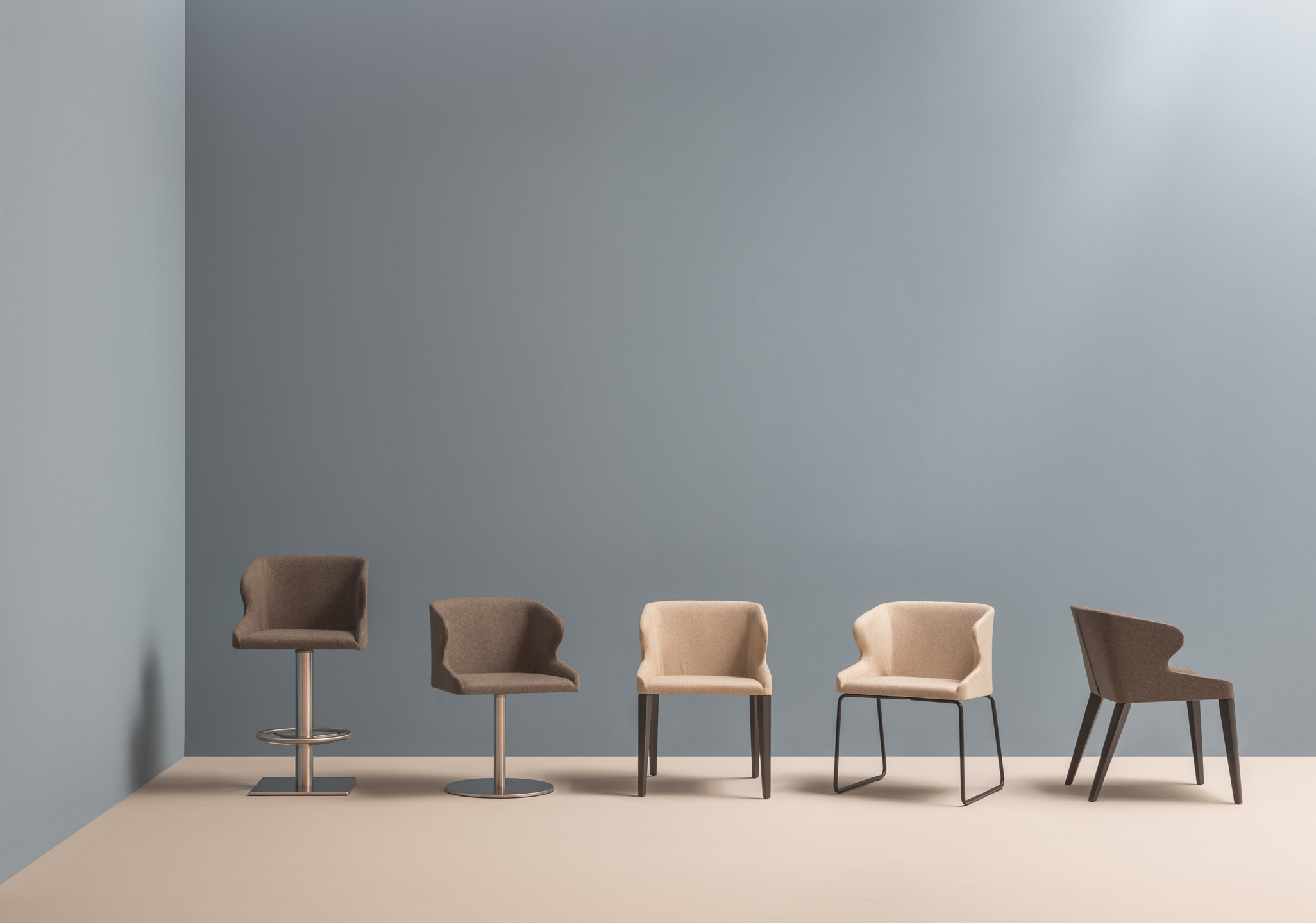 LEILA FAMILY CR W+C07 W NERO+C04 low