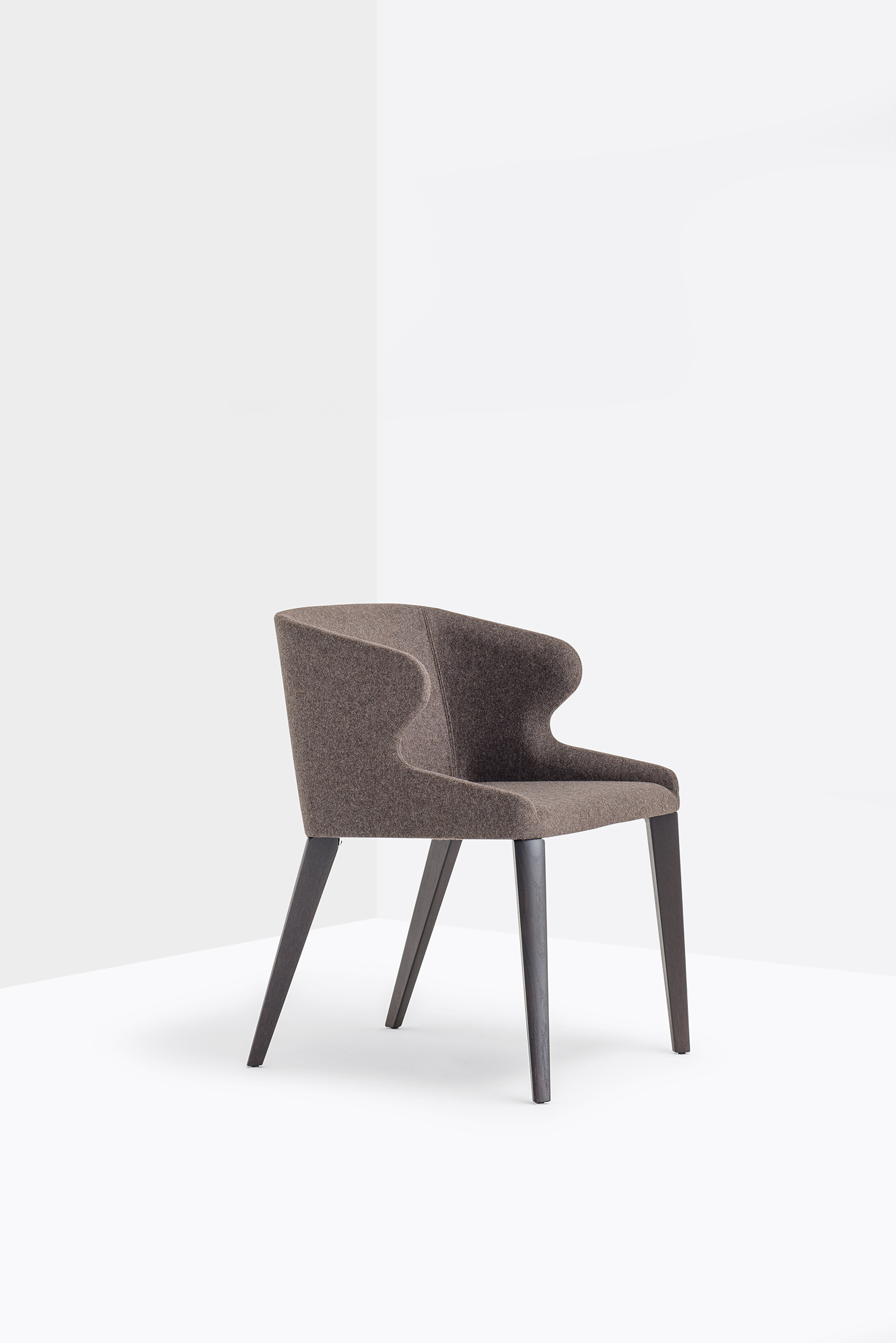 Leila 681 G116 W3 low2