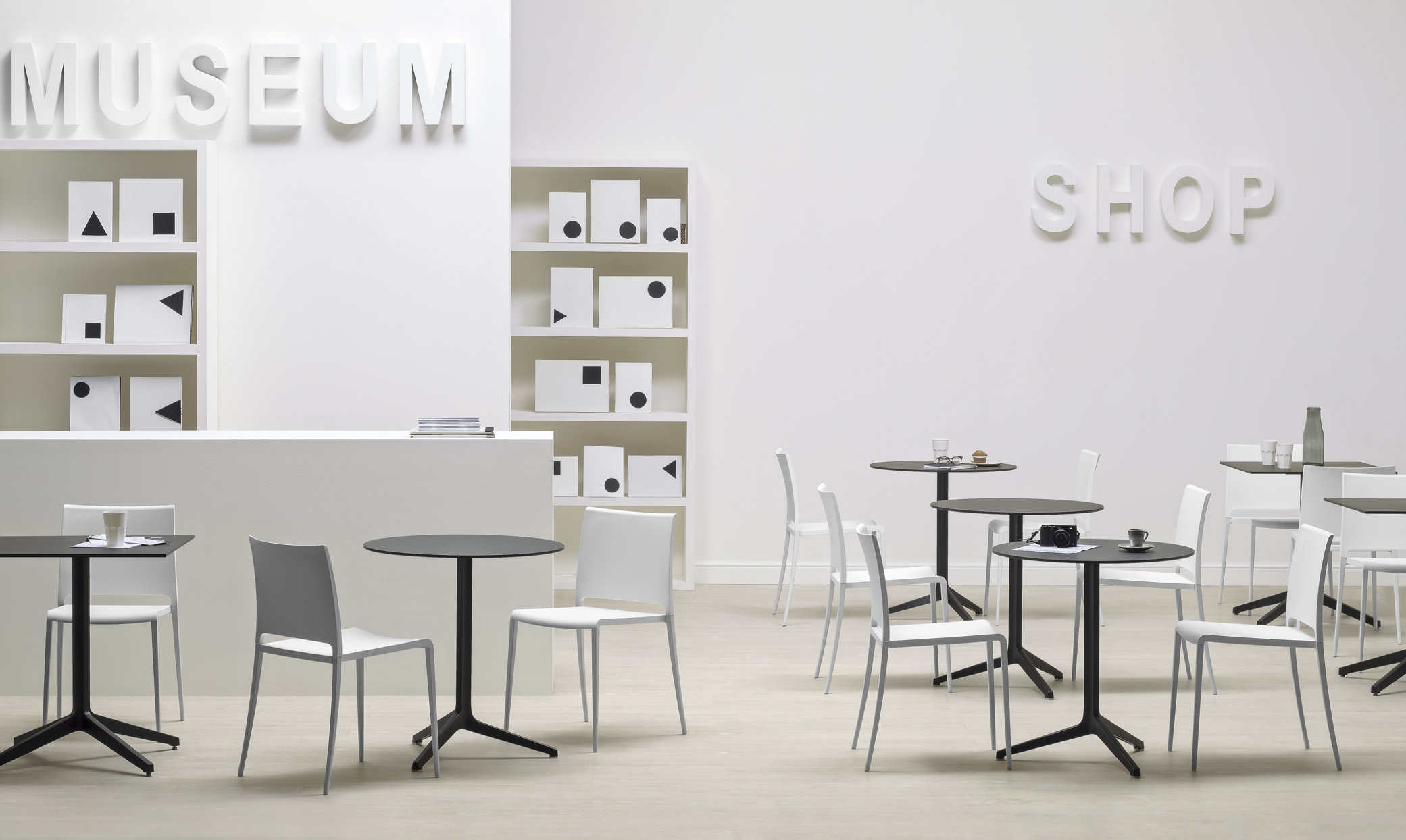 MYA 700 BI BI+YPSILON4 4797 NERO 69X69FNP+YPSILON 4790 NERO D69FNP low