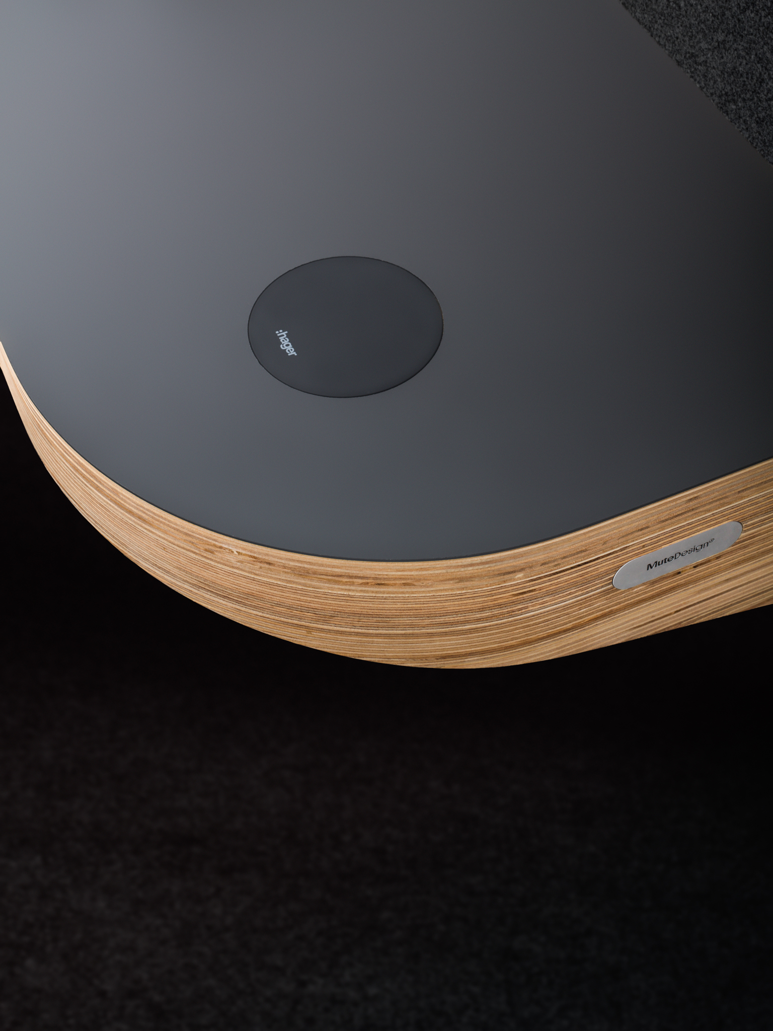 MuteDesign Space S 8