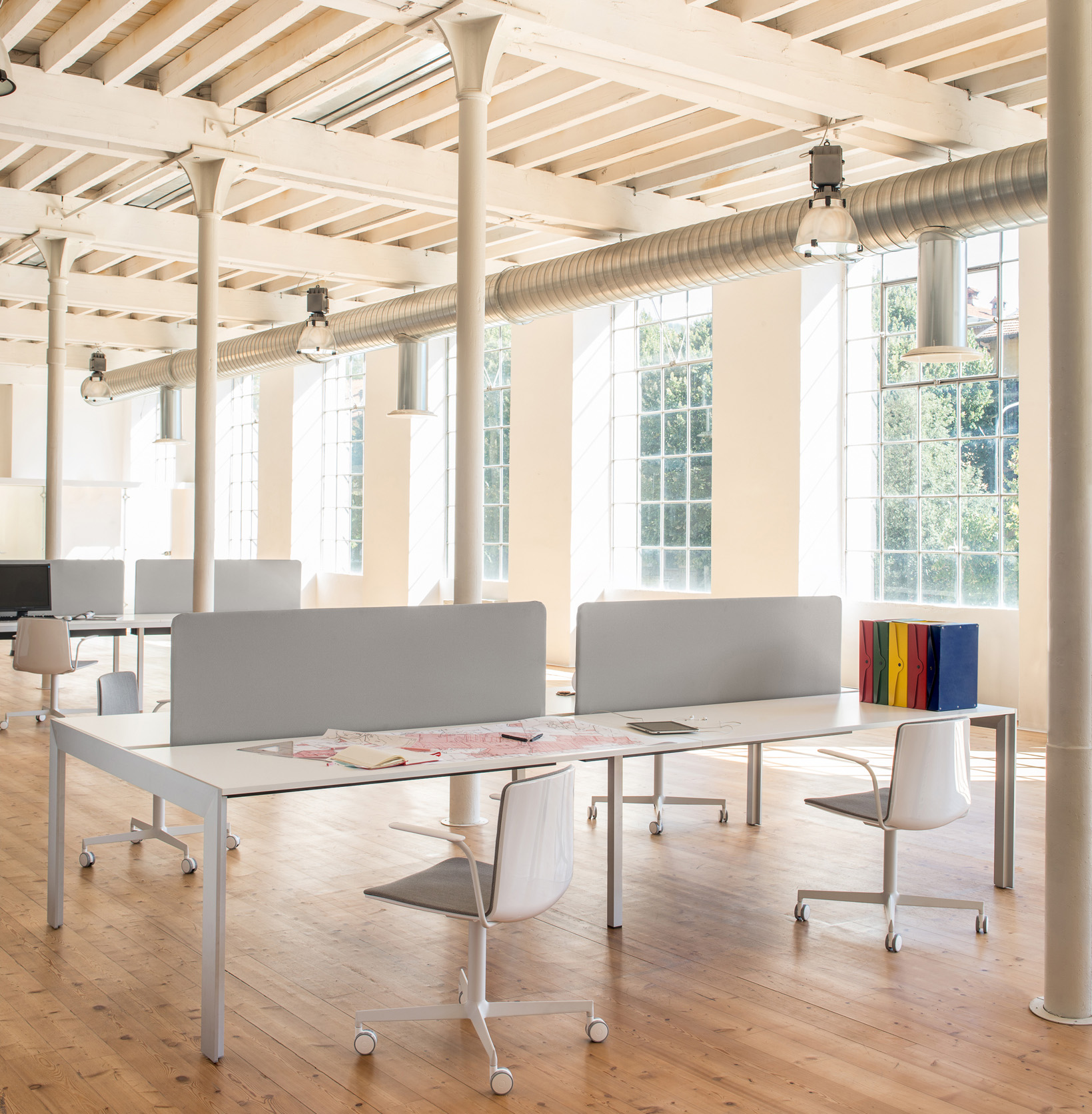 NOA 728 BI G63+MATRIX DESK TMS350X160 AA 2XDSP C76 04 low