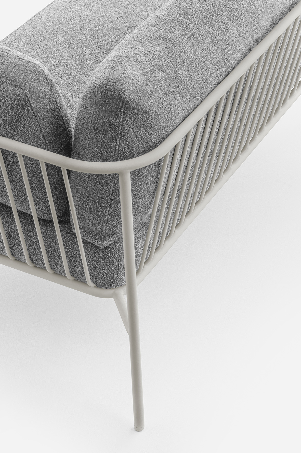 Nolita Sofa DN002 BI200 D111 low