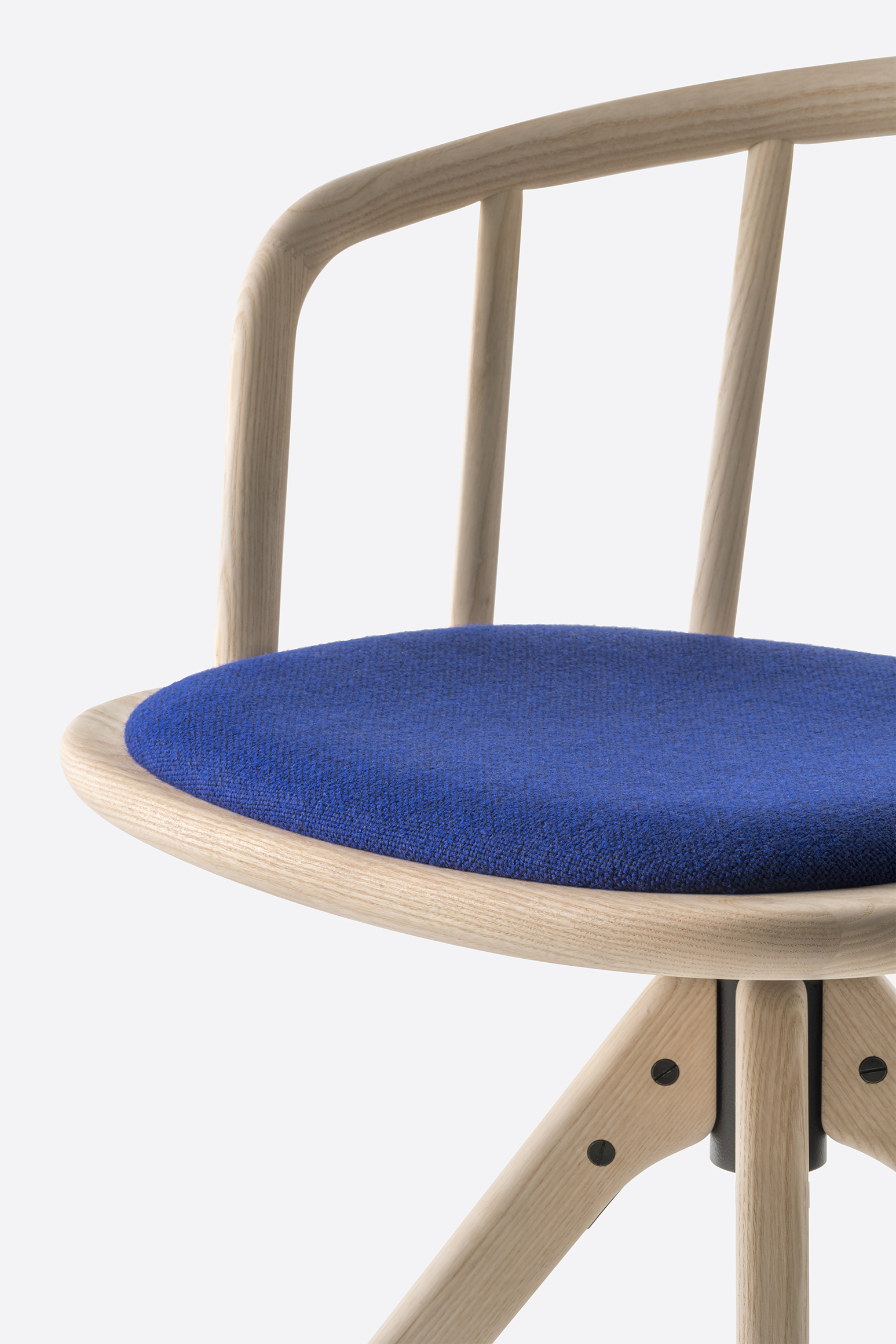 Nym 2846 FR TC4942 low