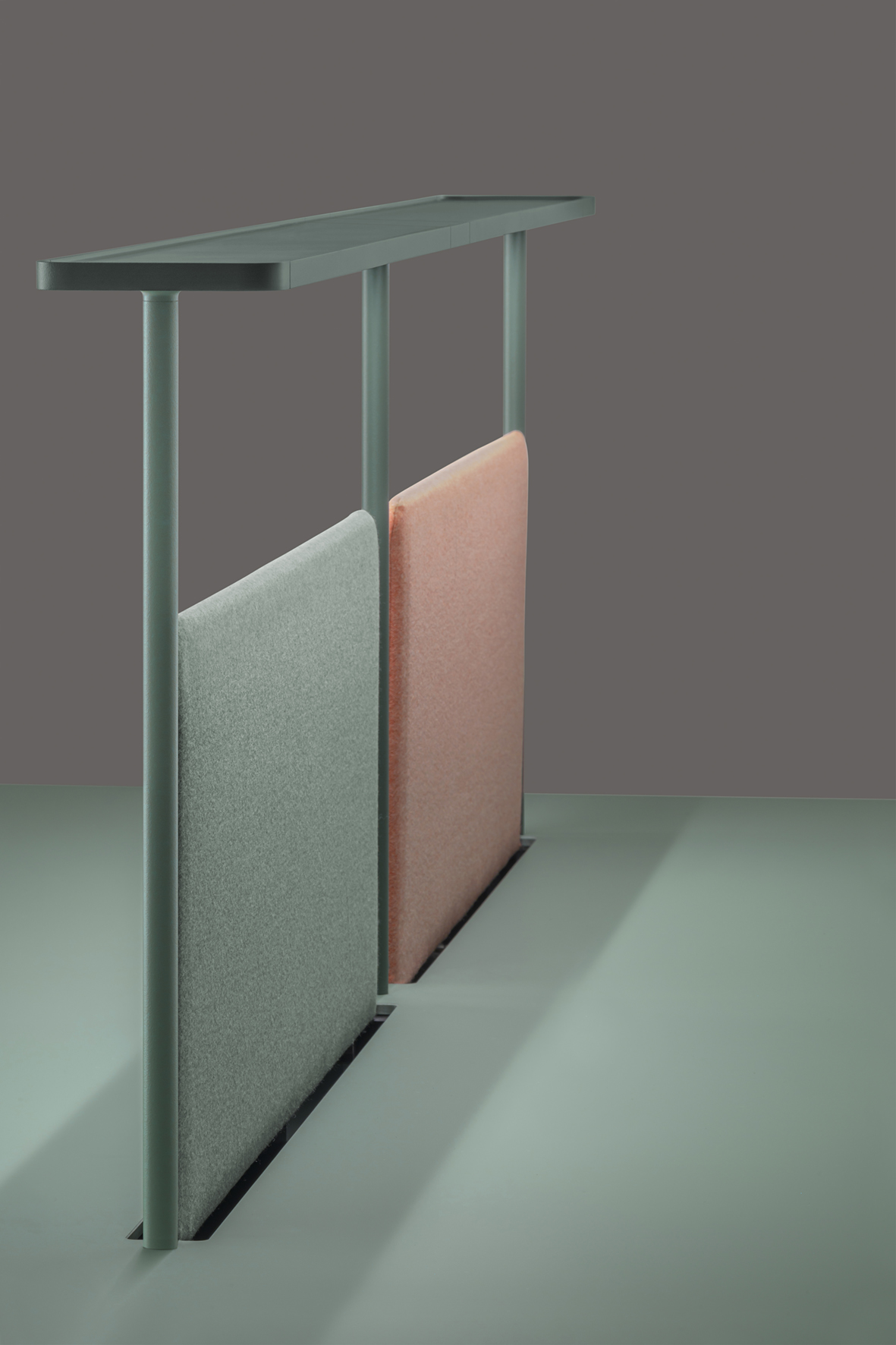 Rizz Workstation TRZ2 340X150CC VE600 FN0773+K LUCE LB264+DSP L120 G255 TC13443 low