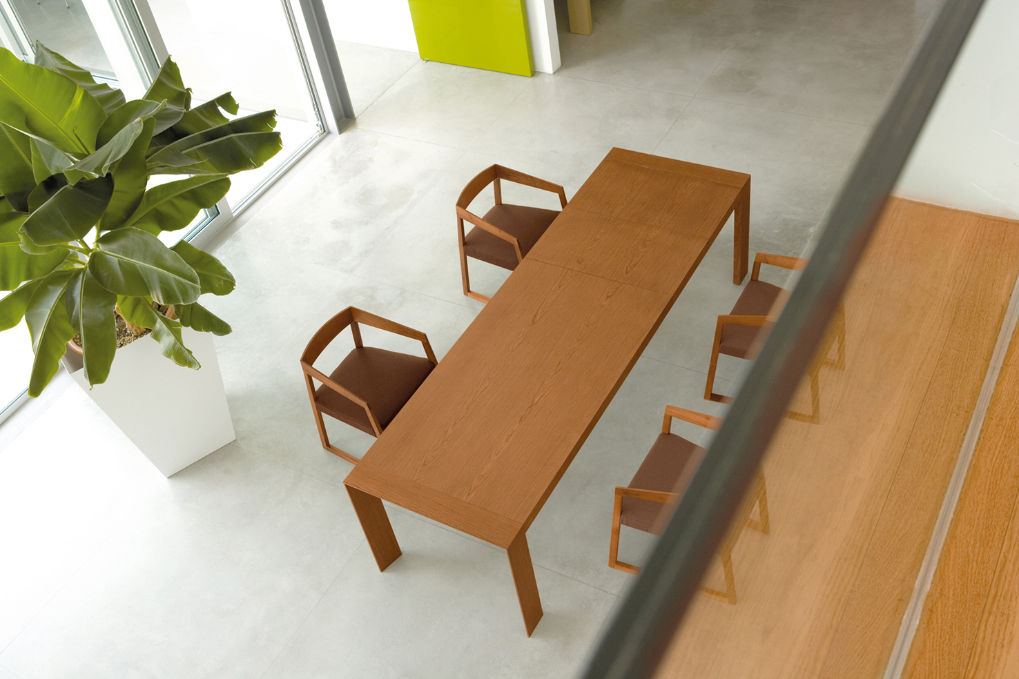 SURFACE TSU 188x90+SIGN 455 N low