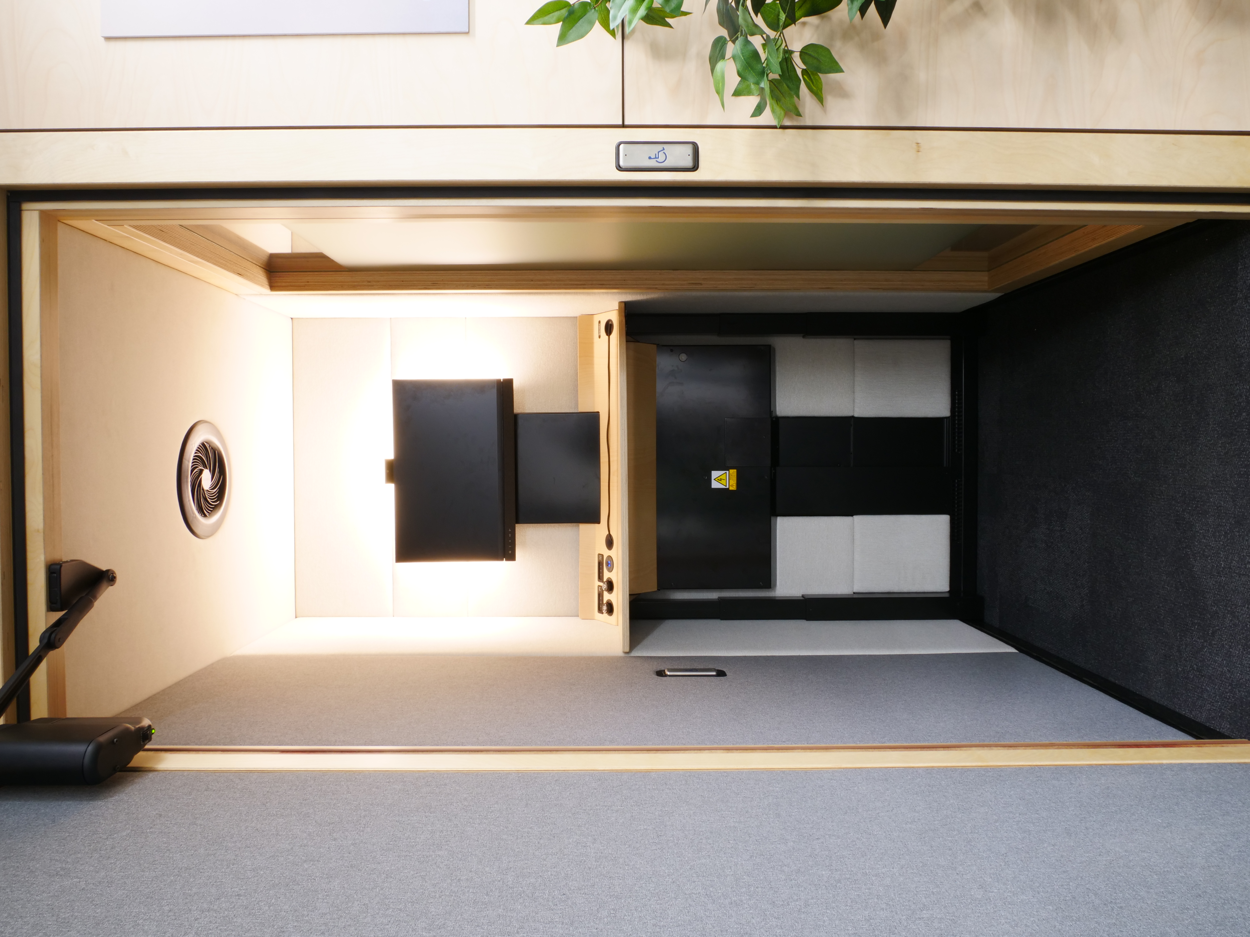 Spacestor Residence Connect 13