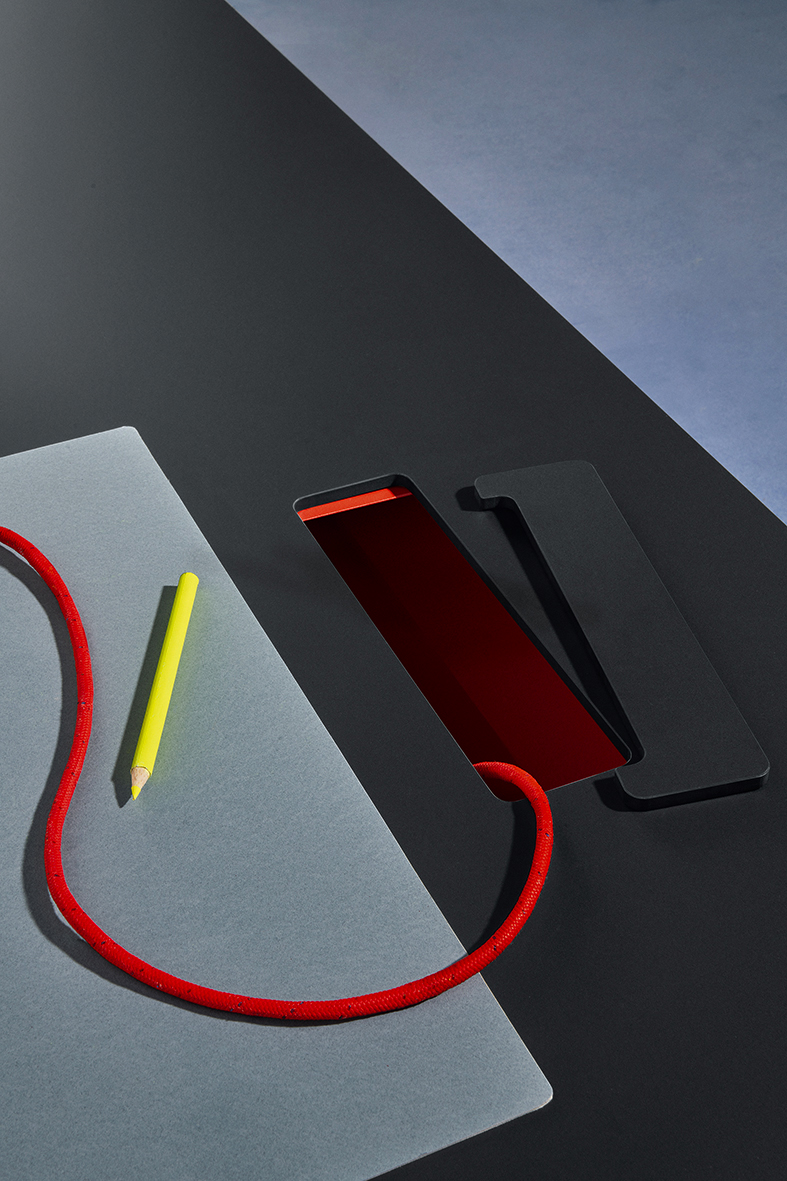 Toa Desk ambientata 20202 low