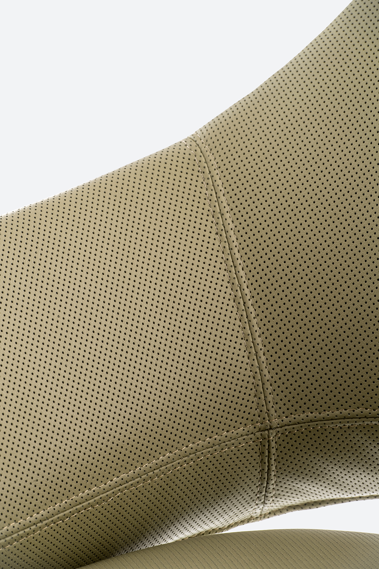 Vic 645 CL044 AN6 low