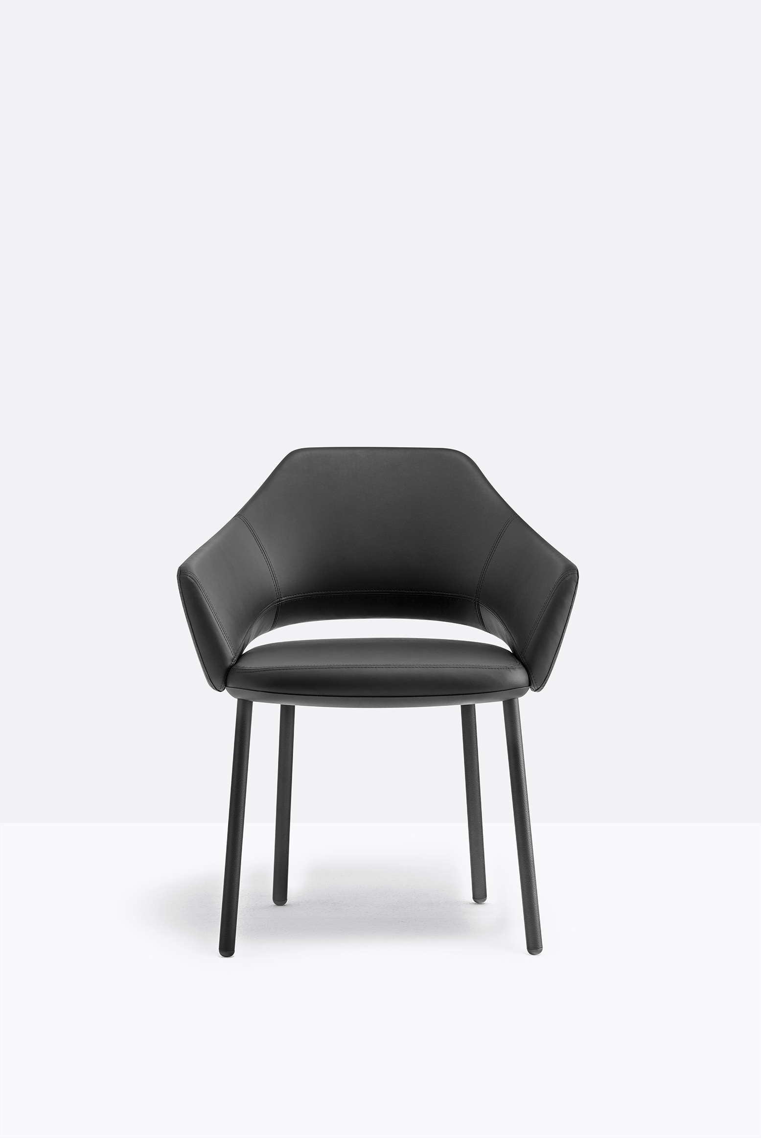 Vic 647 H26 NERO2 low