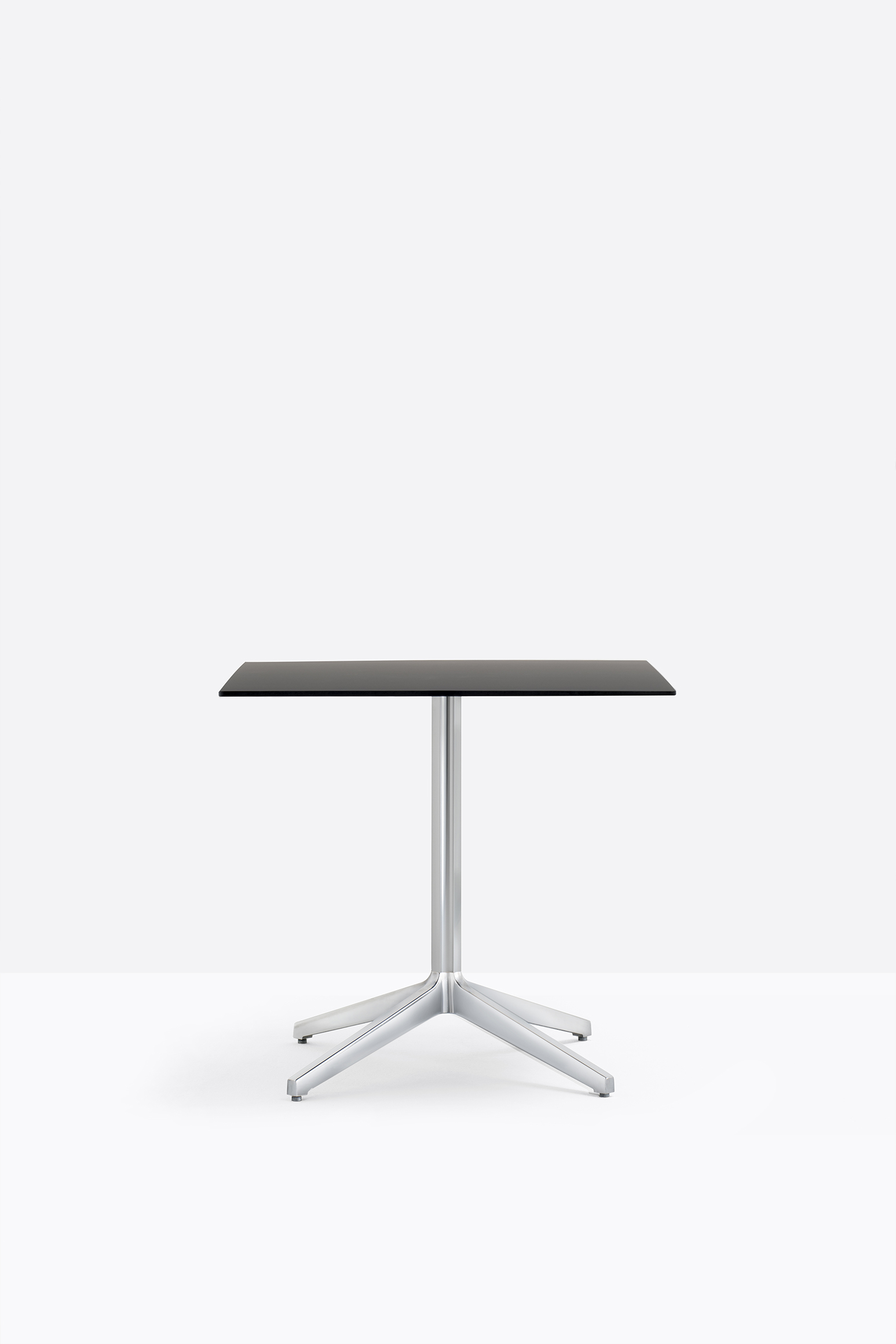 Ypsilon 4797 LU 80X80COP NERO low