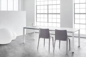 More Table by Pedrali 