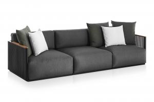 Bosc Sofa by GANDIABLASCO