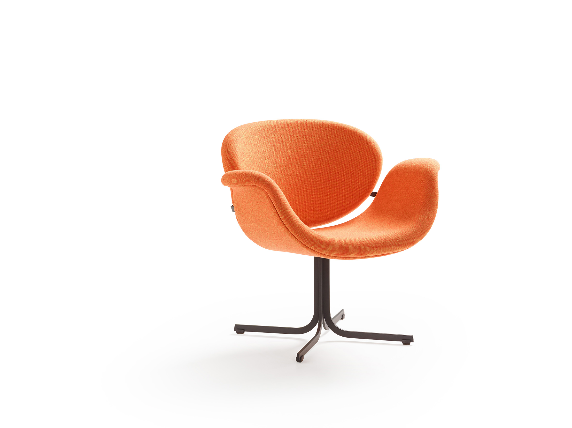 Artifort Tulip Midi P02 04H