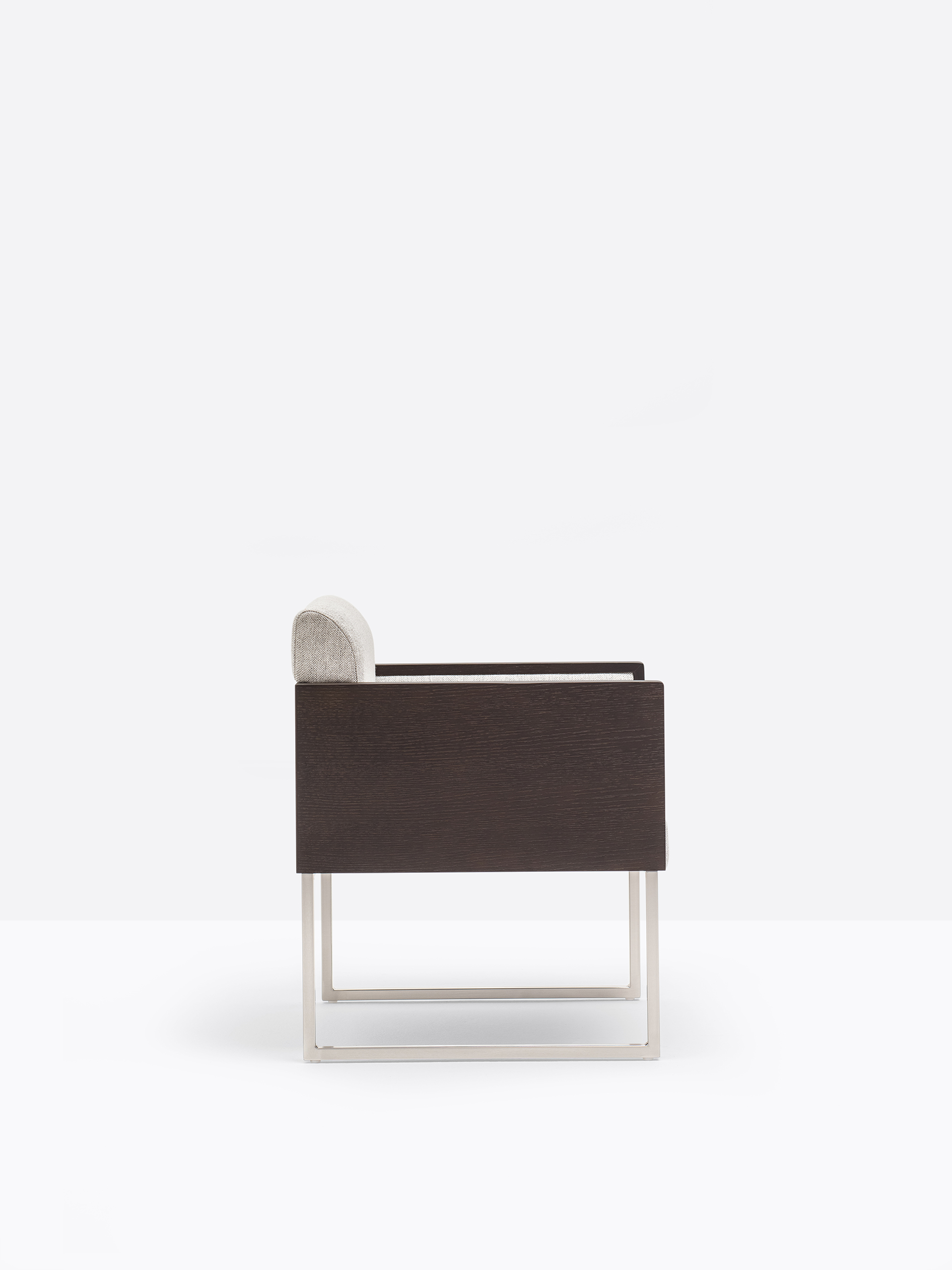 Box 741 W TC237 ST3 low