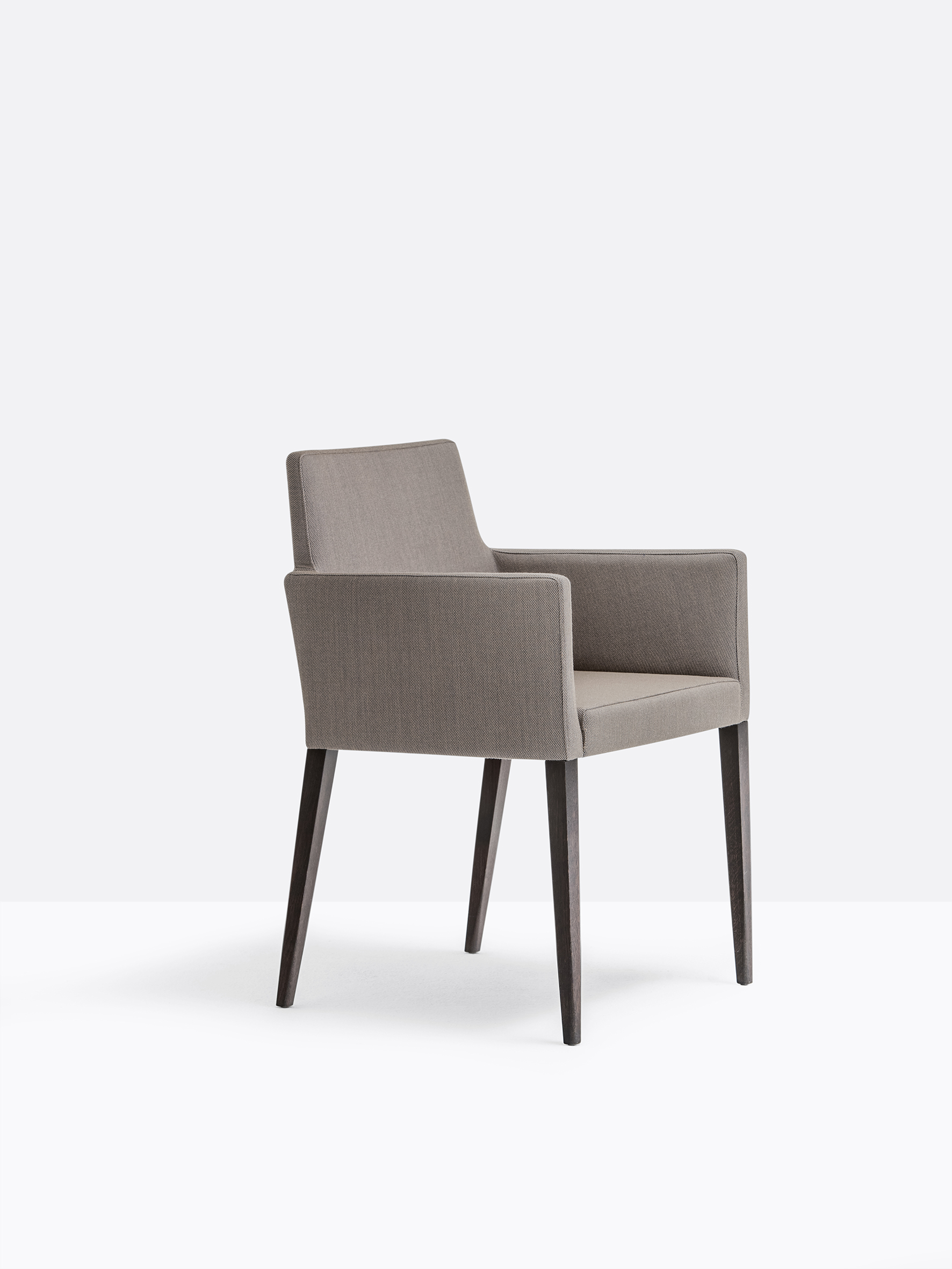 Dress 535 G64 W2 low