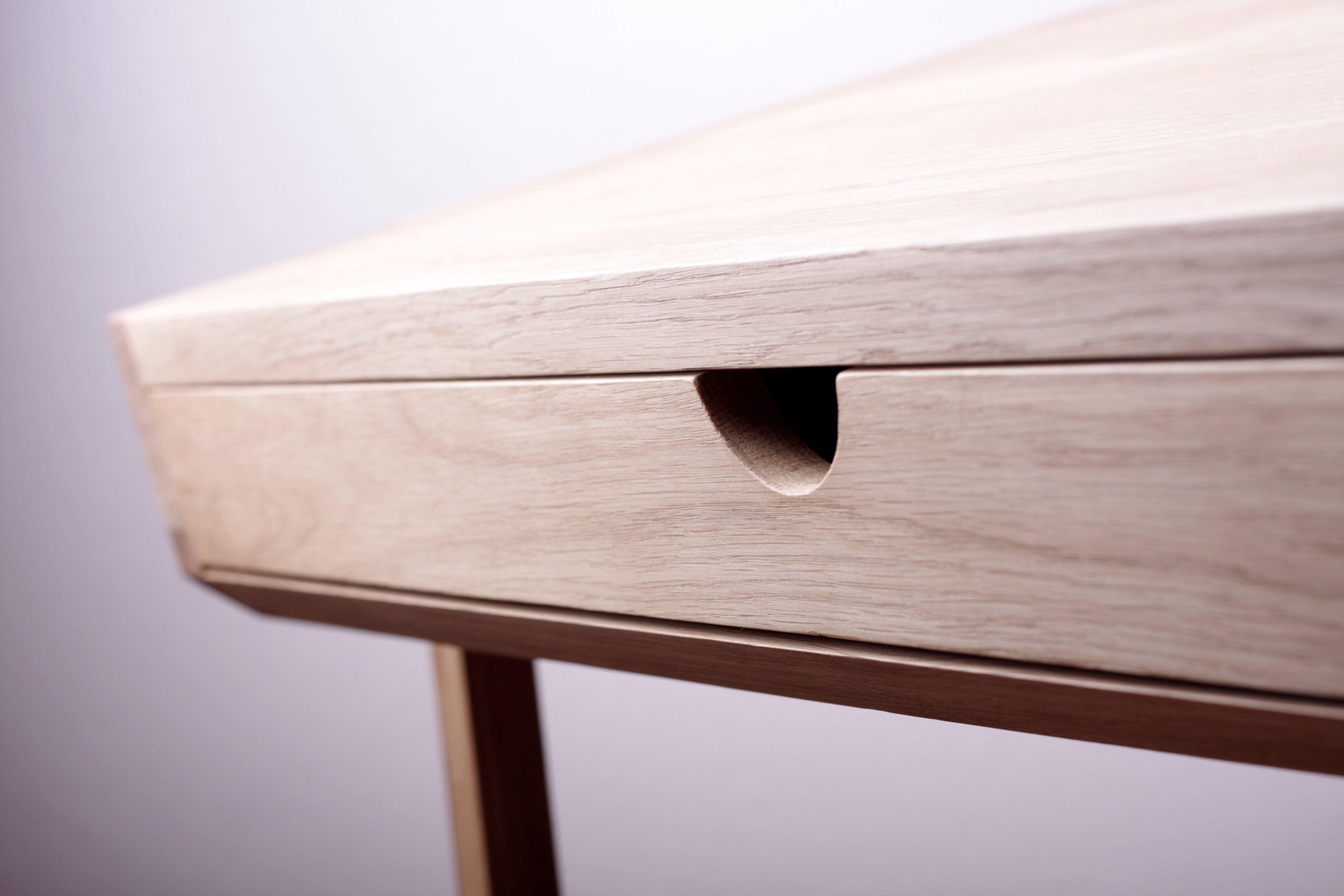 Grafo desk by Metafor 3 4 weeks 3