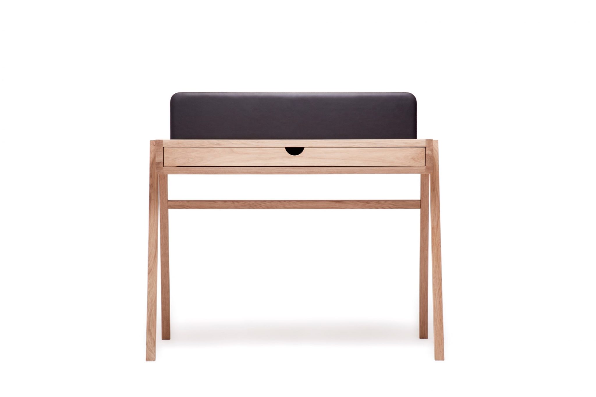 Grafo desk by Metafor o scaled