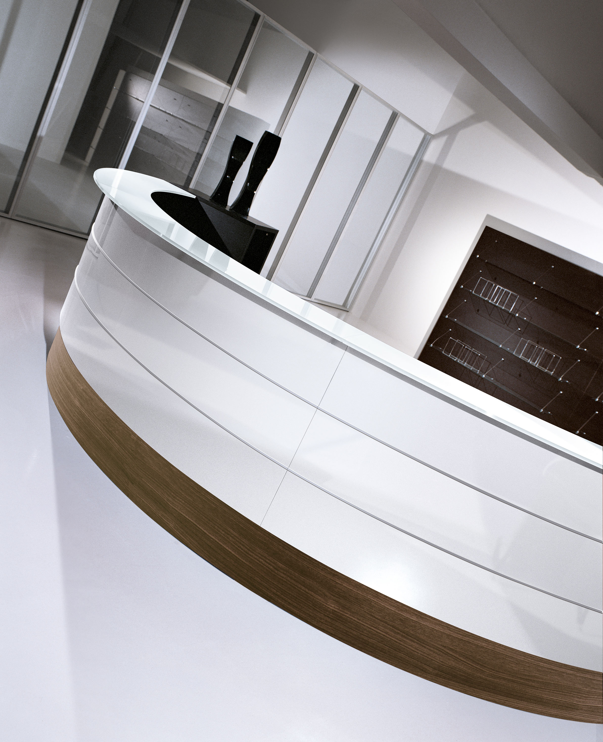 IVM Esedra12 Bianco Noce low