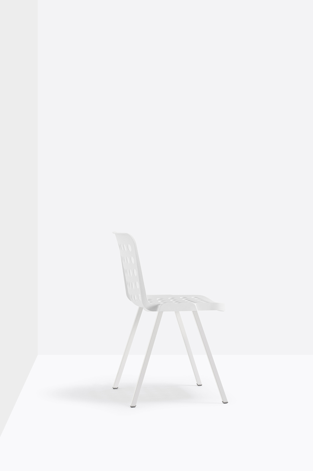 Koi Booki 370 BI4 low