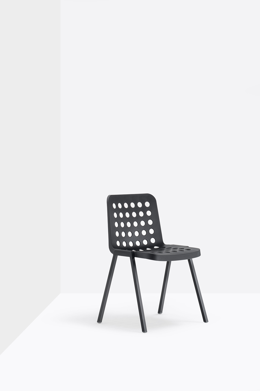 Koi Booki 370 NE low