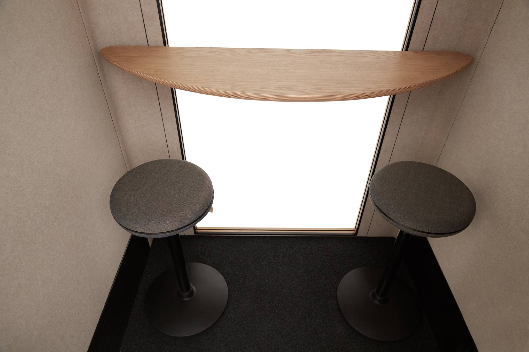 MuteDesign Space M 12