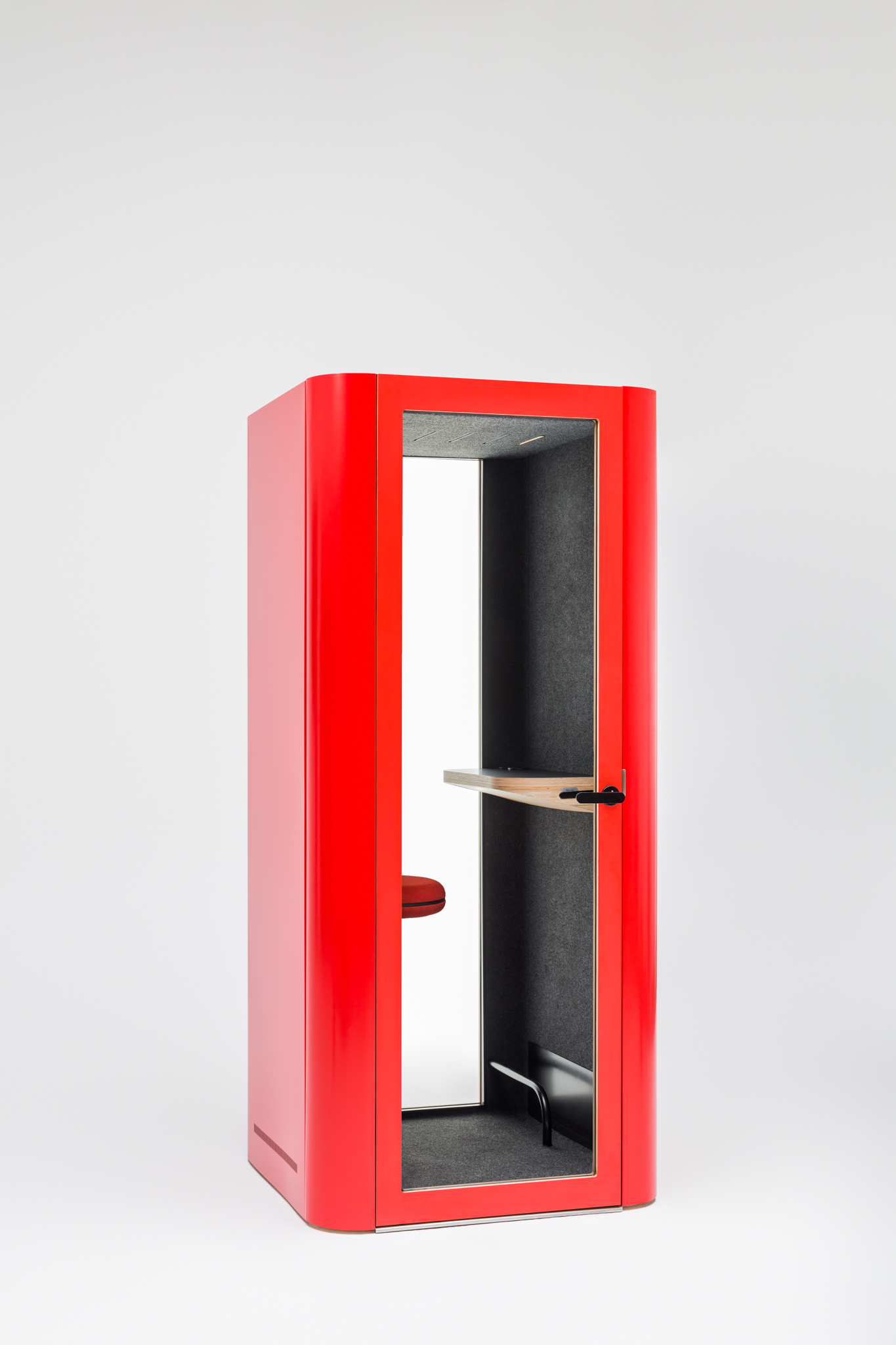 MuteDesign Space S 13