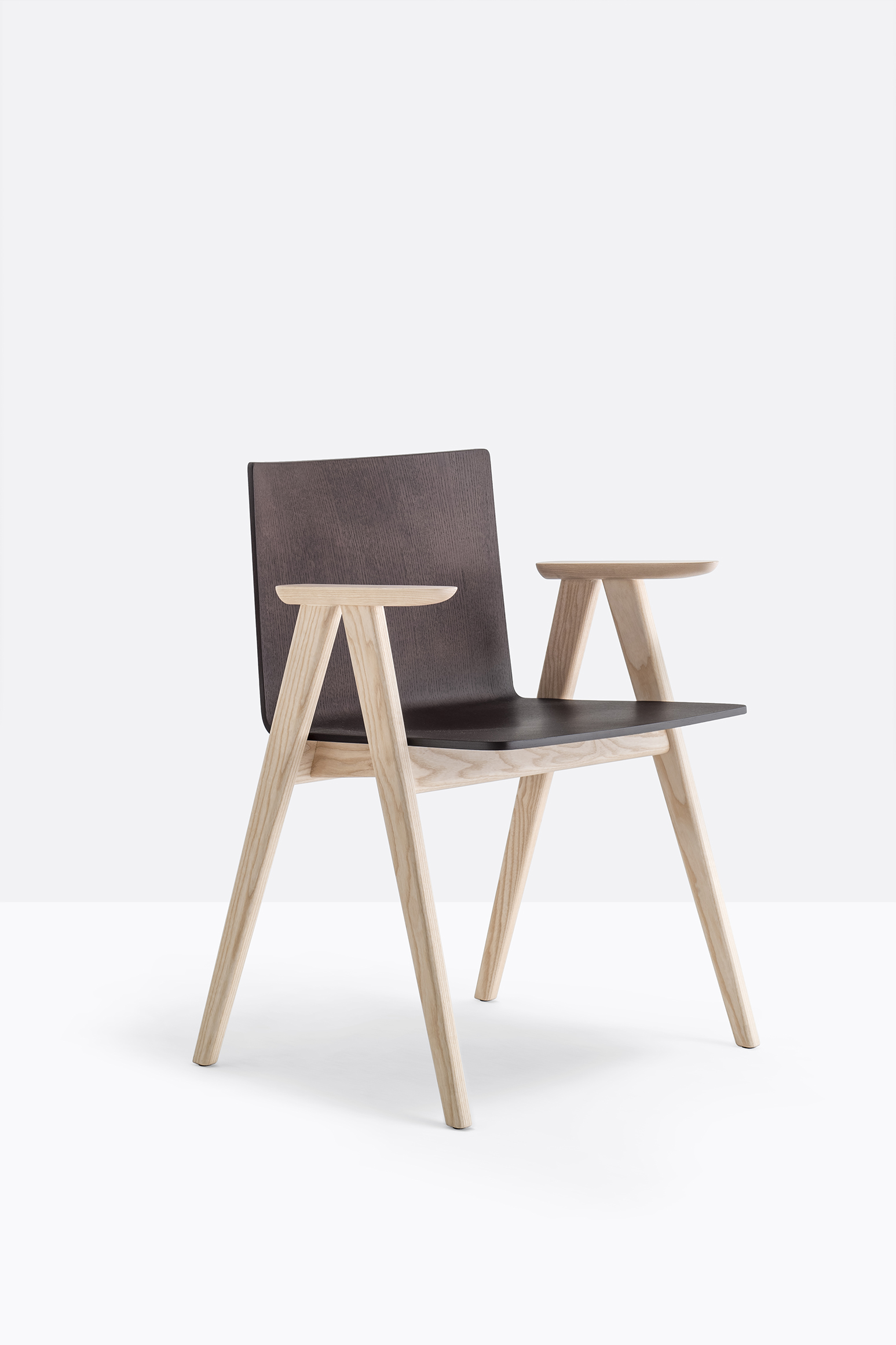 Osaka 2815 MO FR low