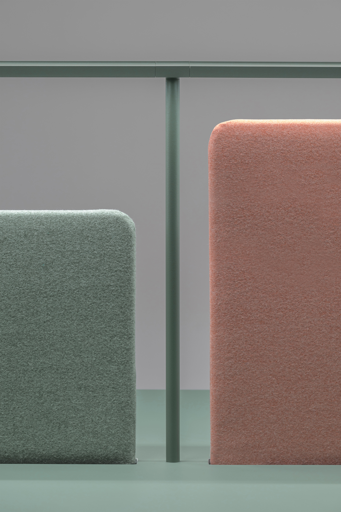 Rizz Workstation TRZ2 340X150CC VE600 FN0773+K LUCE LB264+DSP L120 G255 TC13444 low