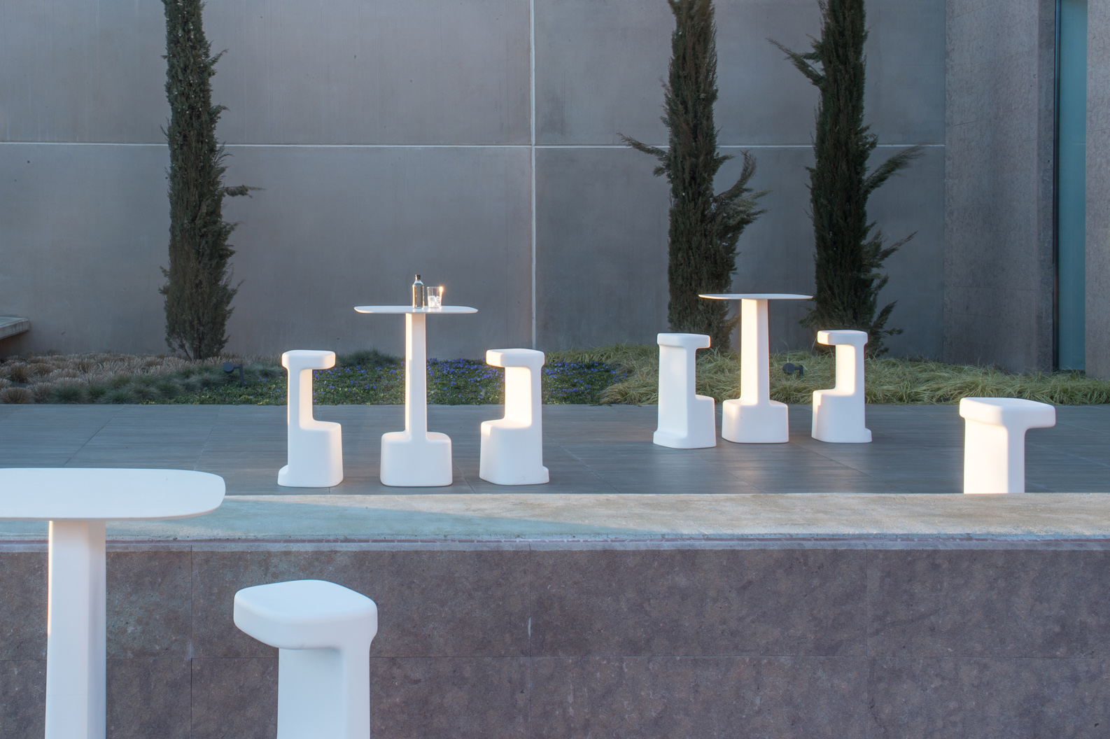 SERIF 861 BI+SERIF 860 BI low