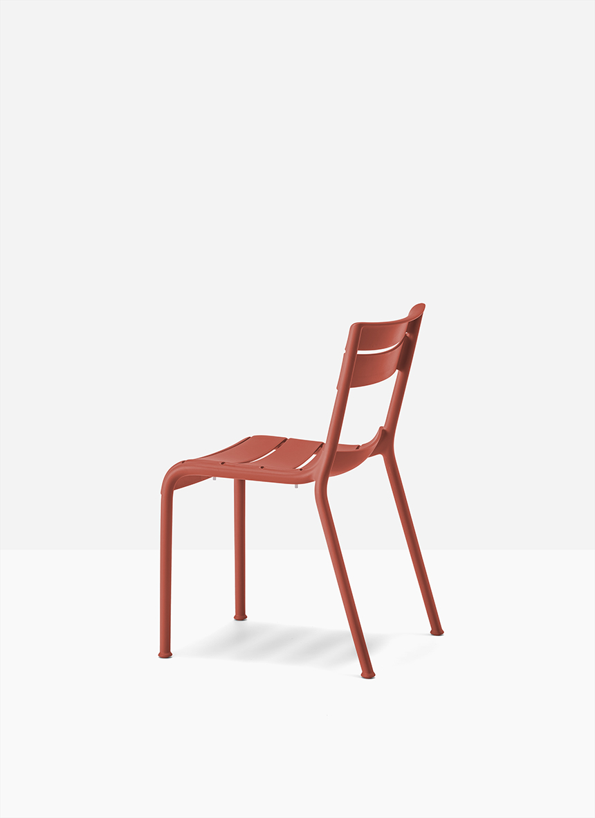 Souvenir 550 RO4 low