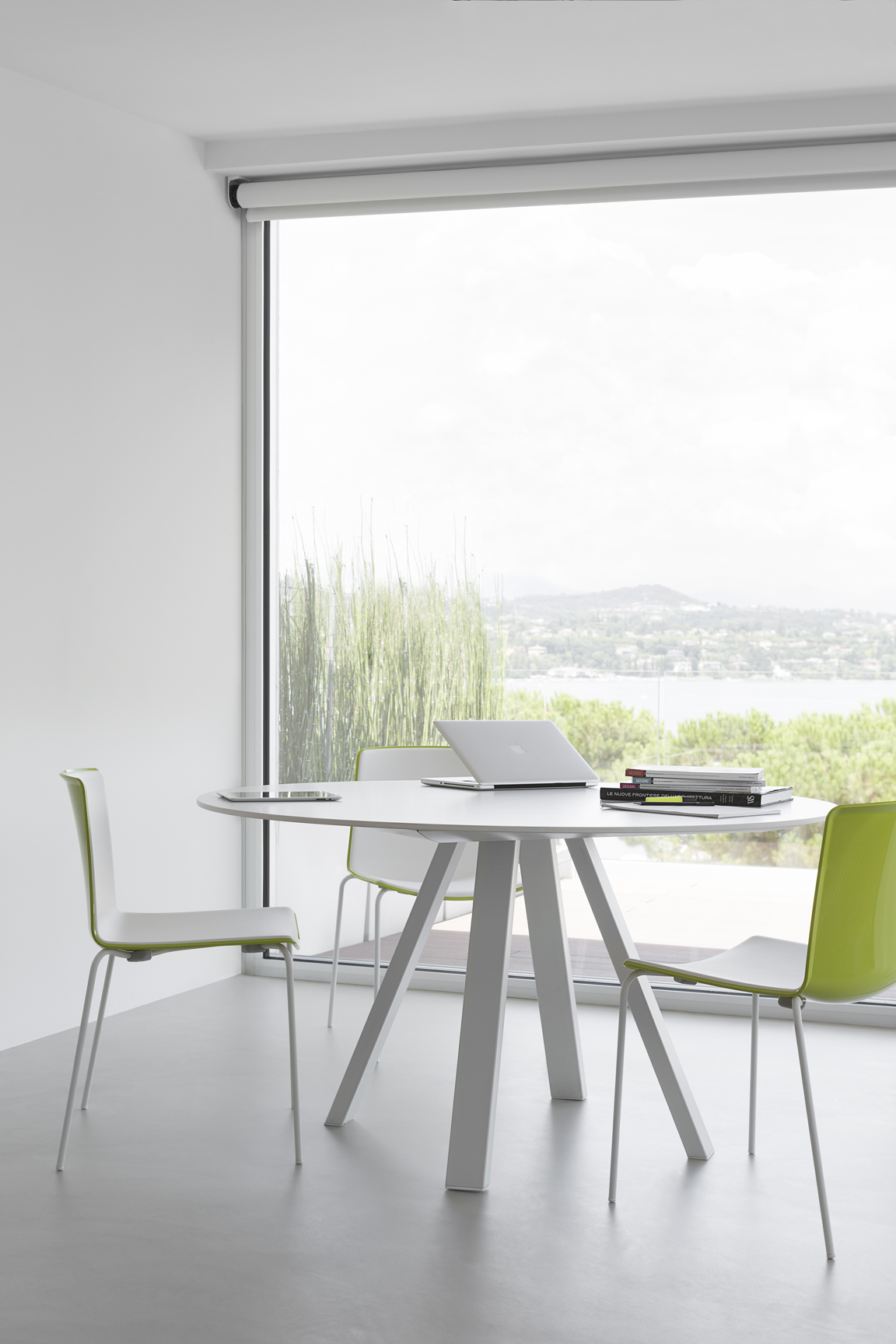 TWEET 890 BI VE BI+ARKD139 BI low