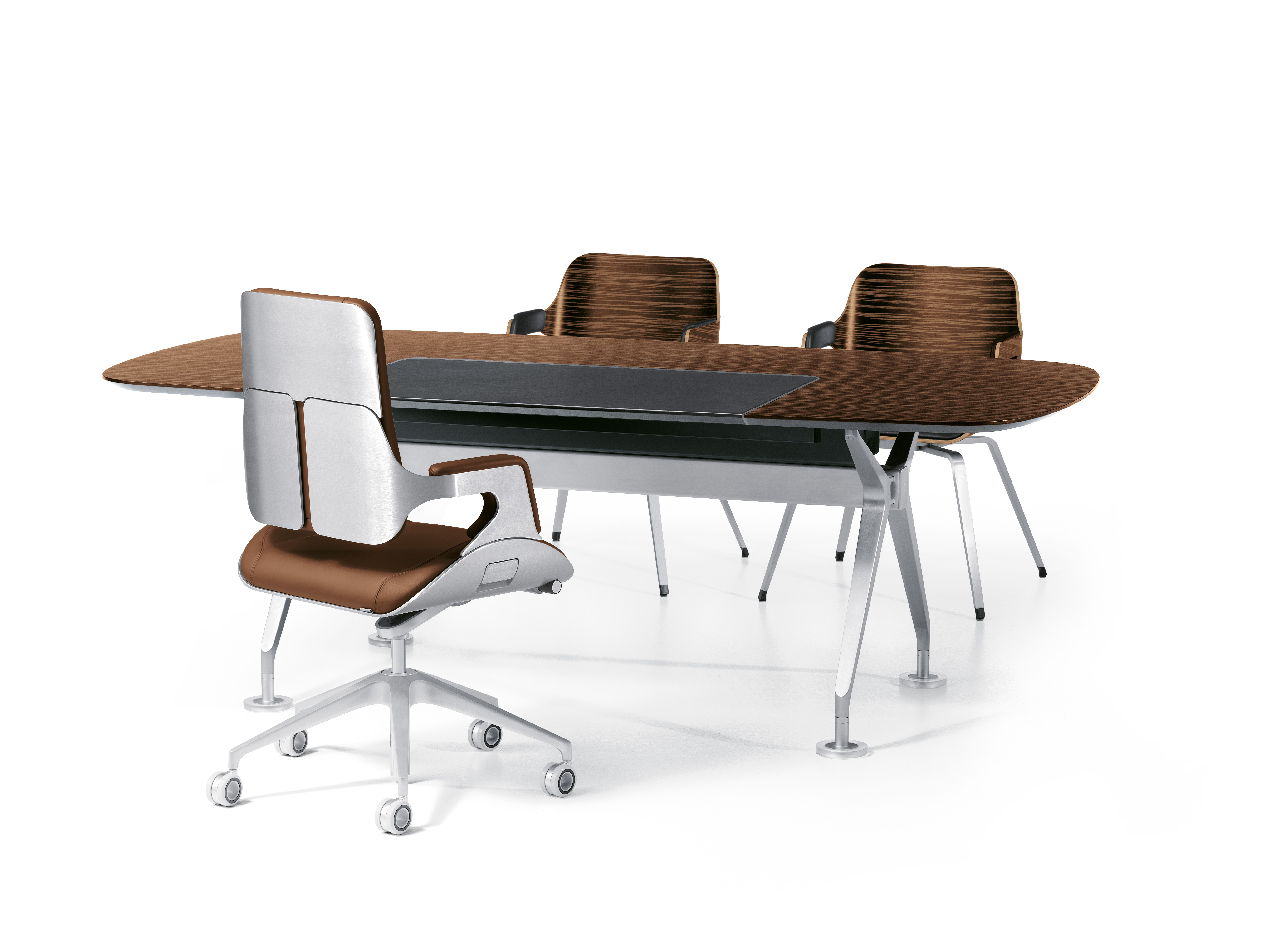 Thumb Silver Mak Vis2