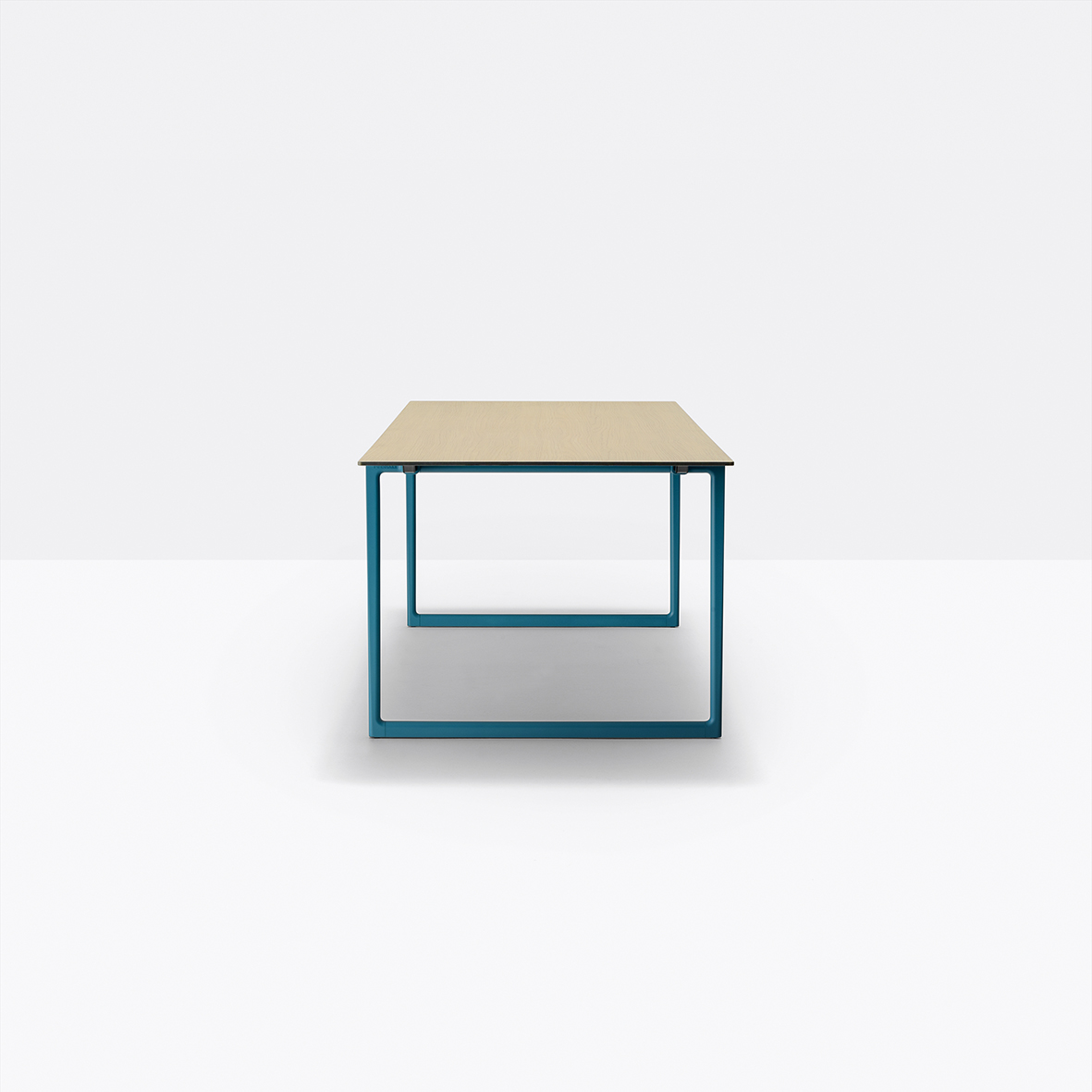 Toa Desk TOA240x90 BL500 COM45293 low