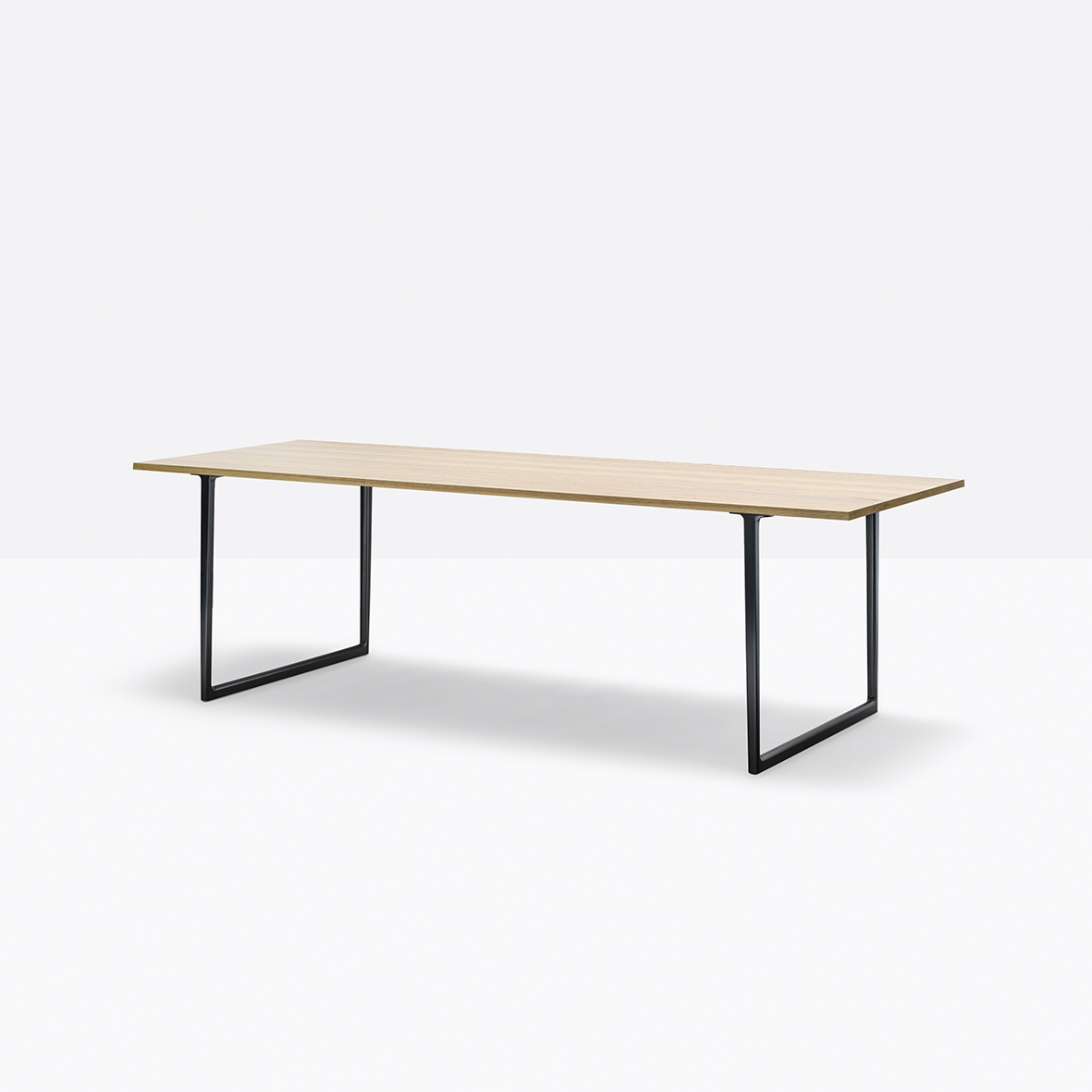 Toa Desk TOA240x90 NEF RS2 low2
