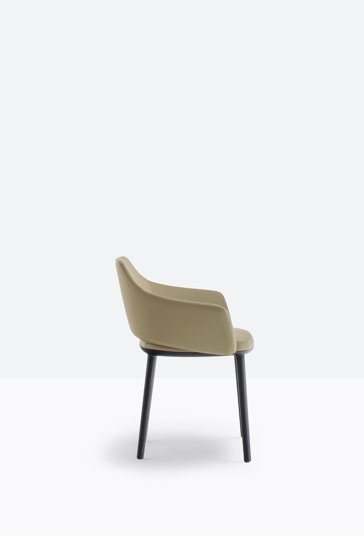 Vic 645 CL044 AN4 low