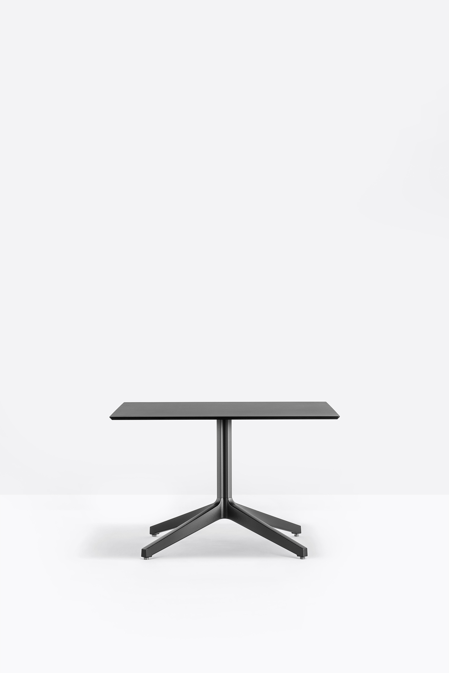 Ypsilon 4797h500 NERO 79X79COI NERO low