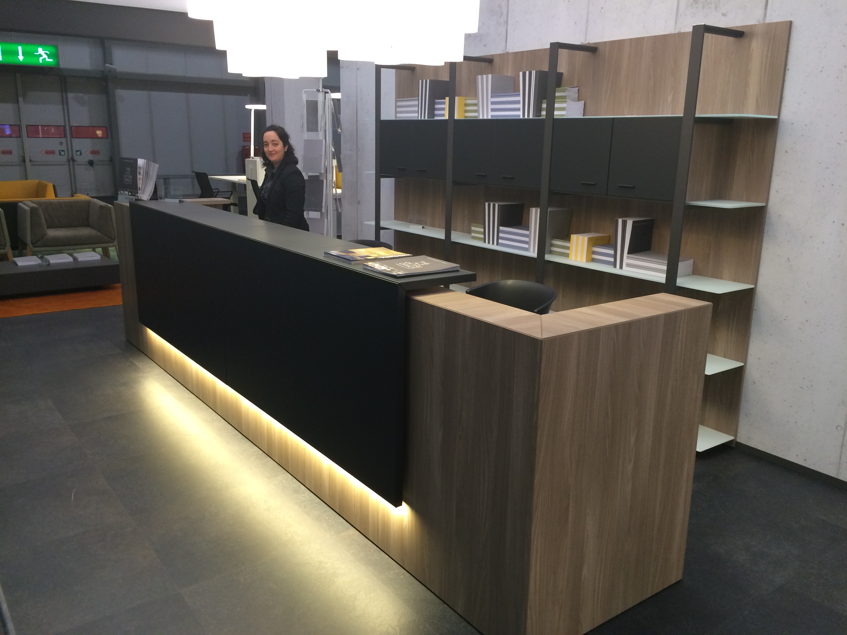 Z2 elm Mfc leather 1