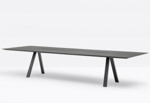 Arki Table Range by Pedrali