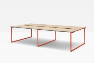 Toa Workstation Desk by Pedrali