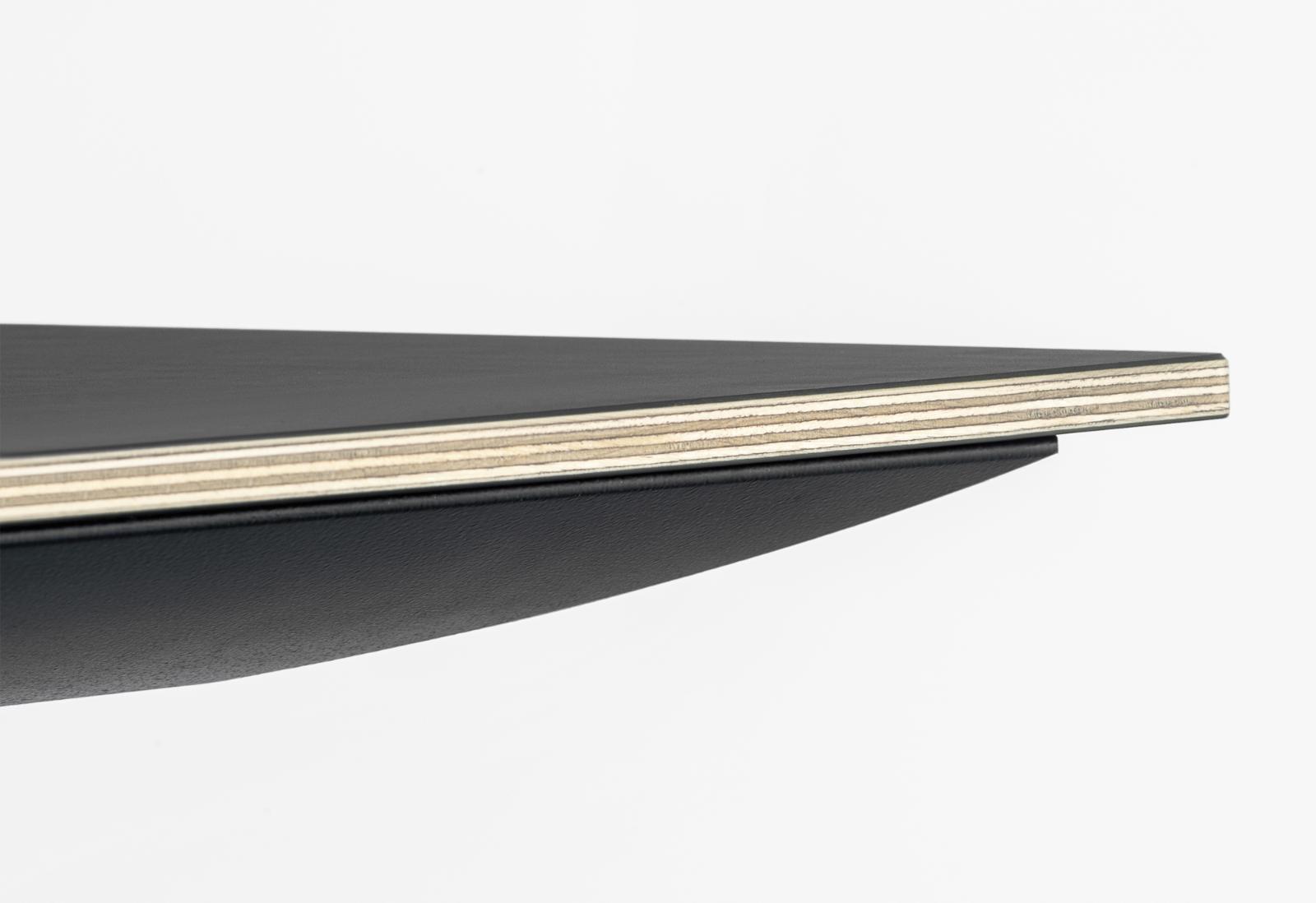 arki table all still 01