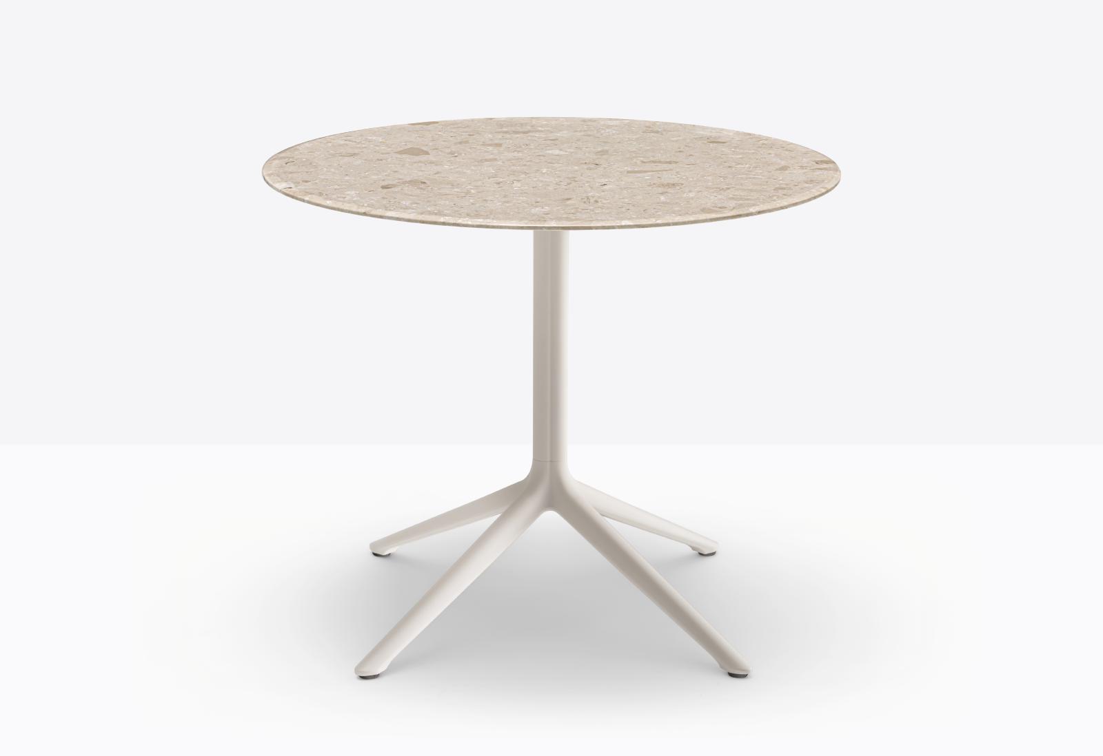 elliot 5477 still 01